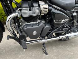 2025 Royal Enfield SUPER METEOR 650 Interstella Green