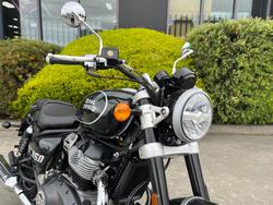 2025 Royal Enfield SUPER METEOR 650 Interstella Green