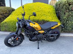 2025 Royal Enfield Guerrilla 450