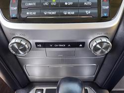 2017 Toyota Landcruiser VX VDJ200R 4X4 Dual Range Crystal Pearl