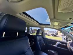 2017 Toyota Landcruiser VX VDJ200R 4X4 Dual Range Crystal Pearl