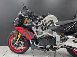 2019 APRILIA TUONO V4 FACTORY Black
