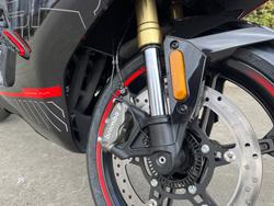 2026 CFMOTO 2026 Cf Moto 450CC 450SR Zircon Black With Velocity Grey