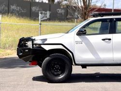 2017 Toyota Hilux SR GUN126R 4X4 Dual Range Glacier White