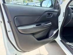 2019 Mitsubishi Triton GLX ADAS