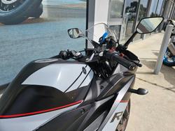 2018 Yamaha YZF-R3 Black