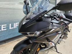 2018 Yamaha YZF-R3 Black