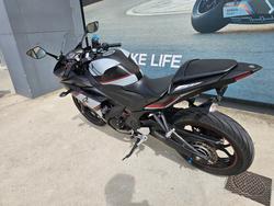 2018 Yamaha YZF-R3 Black