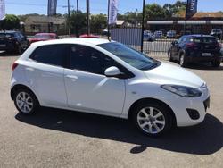 2013 Mazda 2 Neo Sport