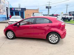 2014 Kia Rio Si UB MY14 Signal Red