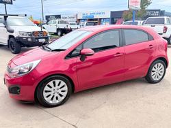 2014 Kia Rio Si UB MY14 Signal Red