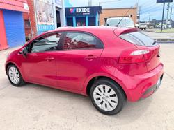 2014 Kia Rio Si UB MY14 Signal Red