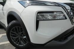 2023 Nissan X-TRAIL ST