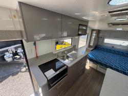 2016 Billabong Caravans Grove 18.6