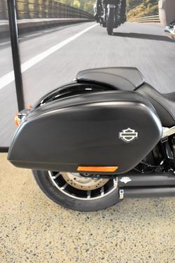 2021 Harley-davidson FLSB SPORT GLIDE VIVID BLACK
