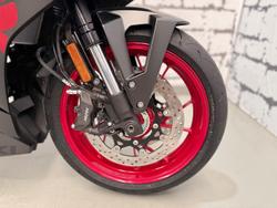 2025 Suzuki GSX-8R GSX-R Black