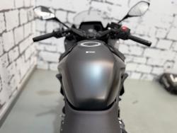 2025 Suzuki GSX-8R GSX-R Black