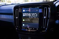 2023 Volvo XC40 Ultimate B4 Bright