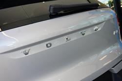 2023 Volvo XC40 Ultimate B4 Bright