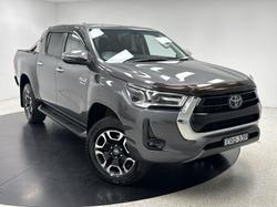2021 Toyota Hilux SR5