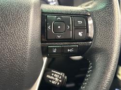 2021 Toyota Hilux SR5