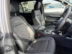 2025 Ford Everest Platinum