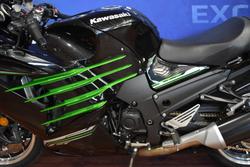 2013 Kawasaki NINJA ZX-14R SE green