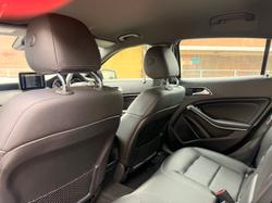 2018 Mercedes-Benz GLA-Class GLA180