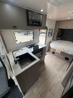 2025 JAYCO BASE STATION 19.61-7.BS-MY25