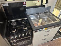 2015 Avida Esperance