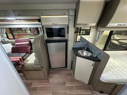 2015 Avida Esperance