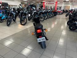 2017 Suzuki Boulevard S40 (LS650) Boulevard Black