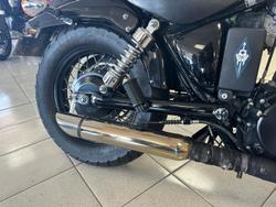 2017 Suzuki Boulevard S40 (LS650) Boulevard Black