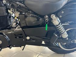 2017 Suzuki Boulevard S40 (LS650) Boulevard Black