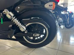 2017 Suzuki Boulevard S40 (LS650) Boulevard Black