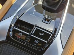 2025 MG HS Essence AS33 MY25 Pearl White