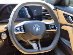 2025 MG HS Essence AS33 MY25 Pearl White