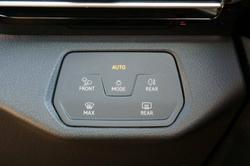 2025 Volkswagen ID.4 Pro