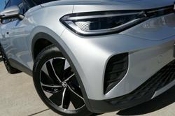 2025 Volkswagen ID.4 Pro