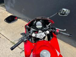 2015 Honda CBR300R RED/WHITE