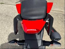 2015 Honda CBR300R RED/WHITE