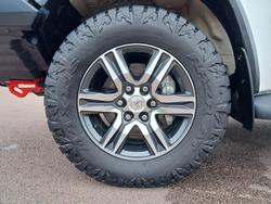 2022 Toyota Fortuner GX