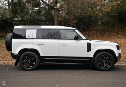 2024 Land Rover Defender 110 P400e X-Dynamic HSE