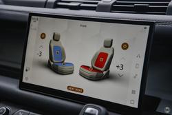 2024 Land Rover Defender 110 P400e X-Dynamic HSE