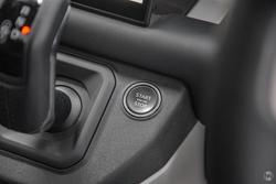 2024 Land Rover Defender 110 P400e X-Dynamic HSE