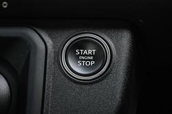 2024 Land Rover Defender 130 D300 X-Dynamic SE