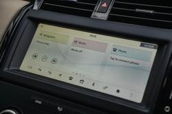 2020 Land Rover Discovery SD6 SE