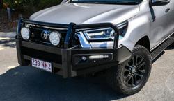 2020 Toyota Hilux SR5