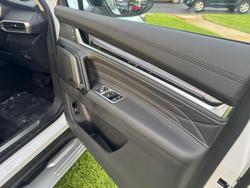 2025 LDV D90 Executive