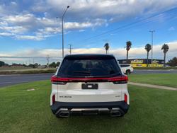 2025 LDV D90 Executive